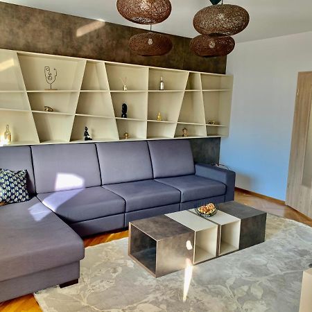 Viktory Apartamento Braşov Exterior foto