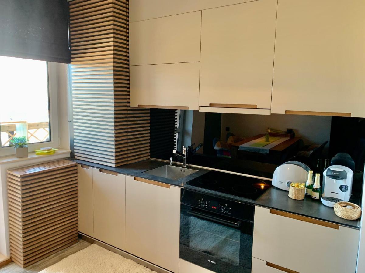 Viktory Apartamento Braşov Exterior foto